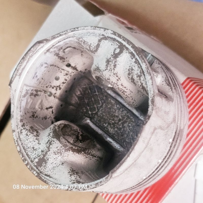 Piston Byson old STD. 21C-E1631-00