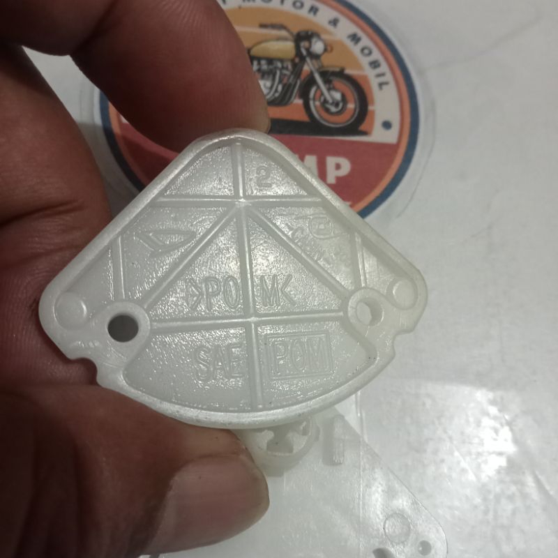 PLASTIK BELLCRANK,RR DOOR LOCK CENTRAL DAIHATSU TOYOTA AVANZA 2009 DLL 697553-BZ010