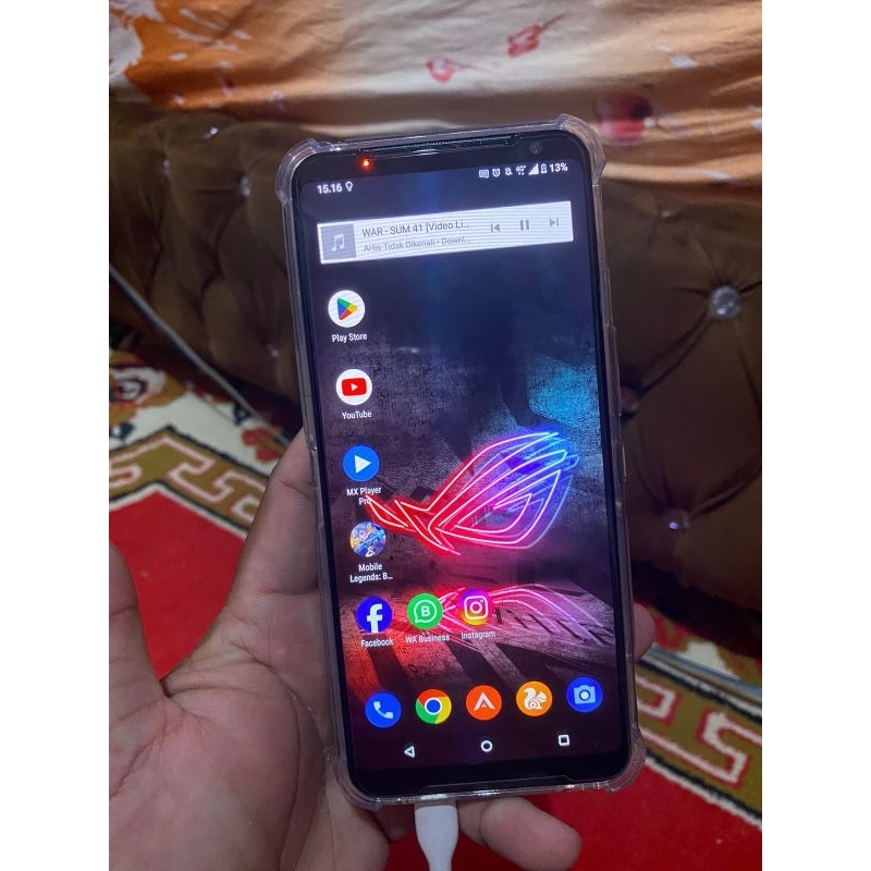 HANDPHONE / HP ASUS ROG PHONE SECOND 8/128GB