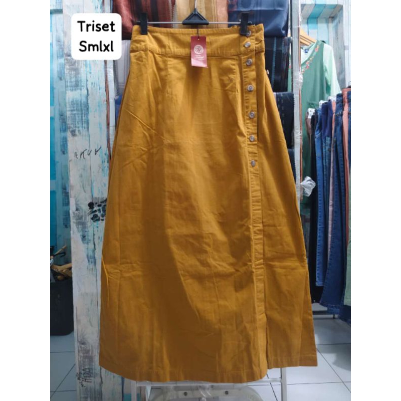Triset rok wanita