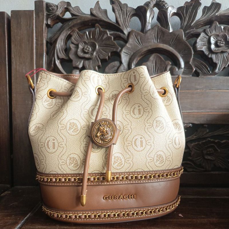 Gusachi Serut H50298