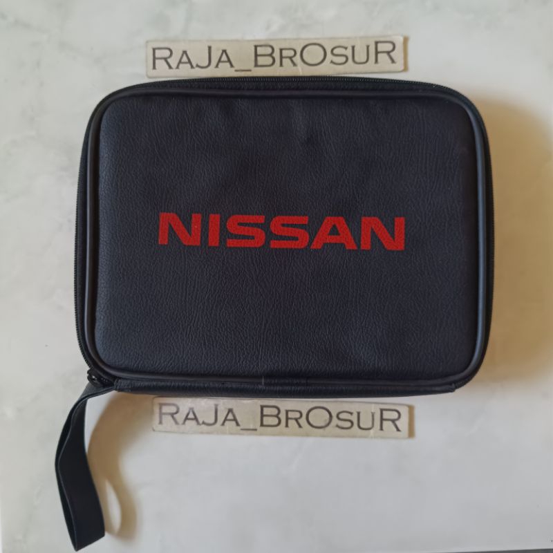 Tas Dompet Tempat Buku pedoman pemilik Buku servis Manual book Nissan XTrail ORI Original