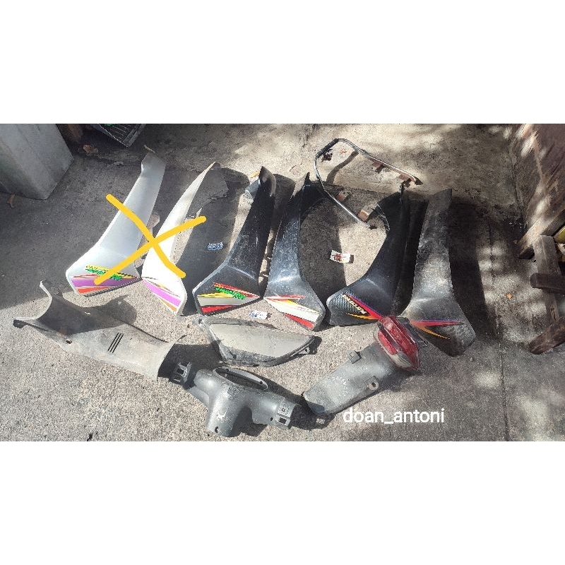 sayap luar kirana hitam