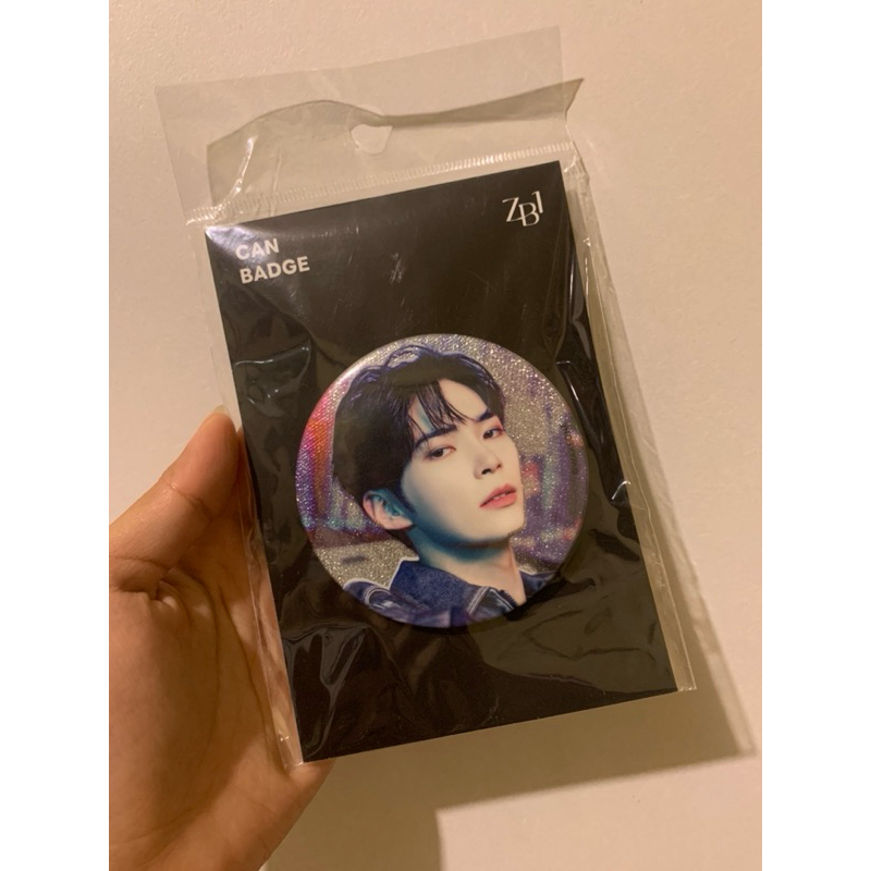 Can Bagde ZB1 Sung Hanbin