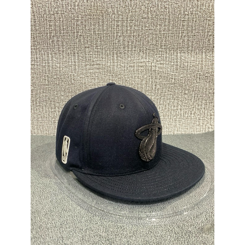 TOPI Miami heat logo besi nba