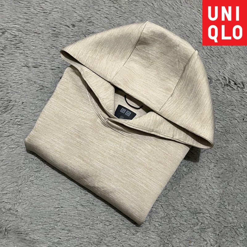 Uniqlo Pullover Sweat Dry Hoodie (Scuba)