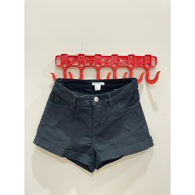 H&M Celana Pendek Wanita