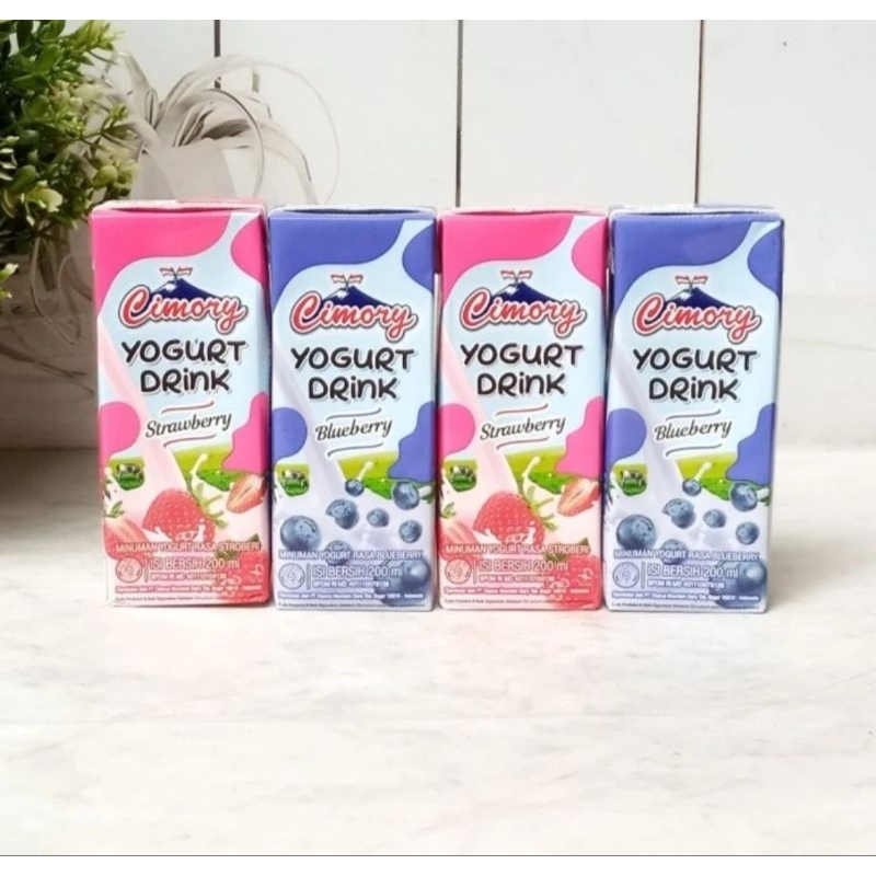 

Cimory yogurt Drink 200ml rasa strawberry dan blueberry (1 karton isi 24pcs)