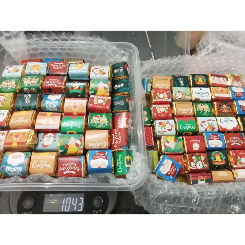 

coklat dadu natal 1 kg