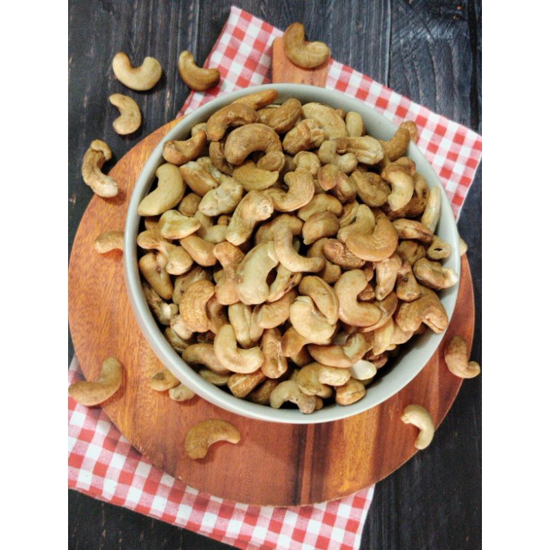 

59rb/kg Kacang Mede Mentah DW1