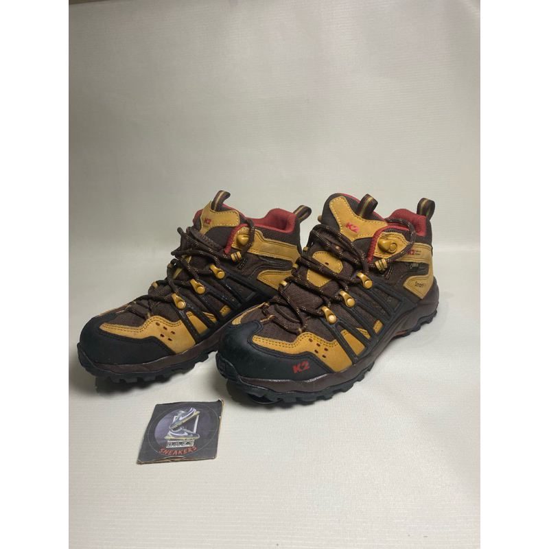 SEPATU OUTDOOR/GUNUNG K2 (Size 39/24)