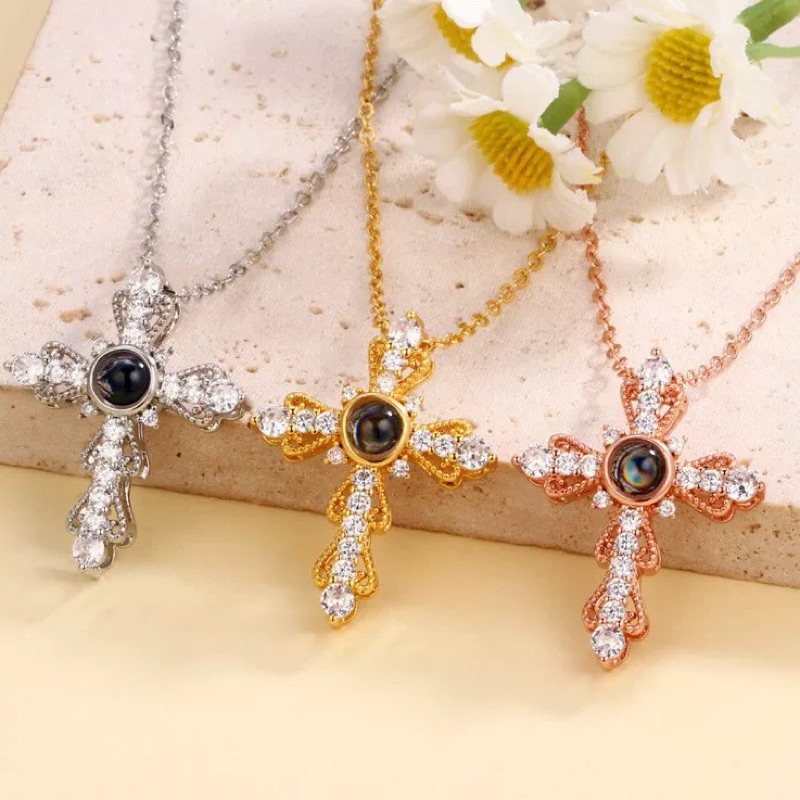 Kalung Salib Titanium Permata Hitam Terbaru Kalung Salib Liontin Permata Salib Anti Karat Anti Pudar