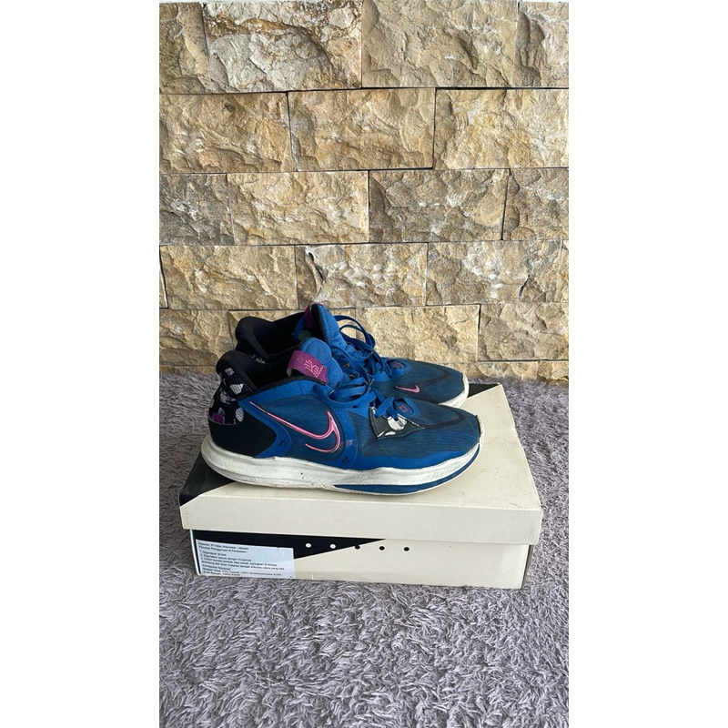 nike kyrie low 5 second