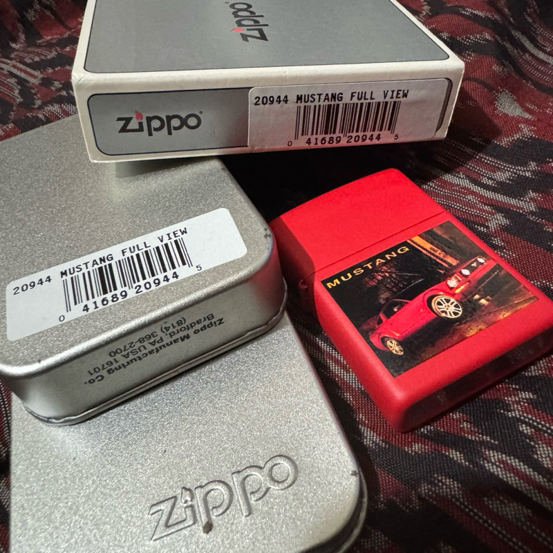 Zippo Rare MUSTANG NOS 2005 FULLSET