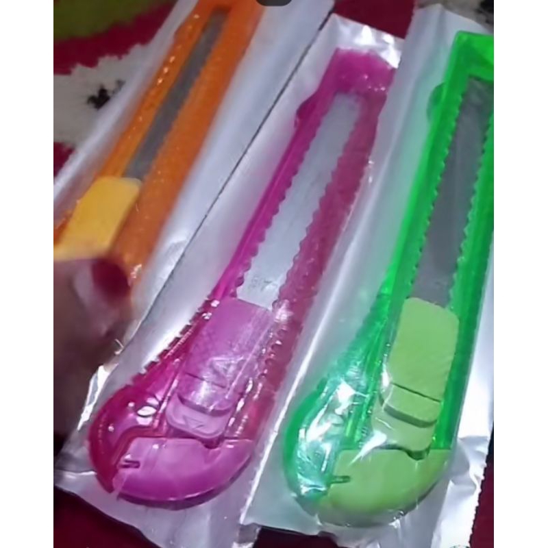 

PISAU CUTTER BESAR TAJAM DAN MURAH