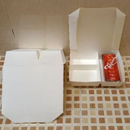paper lunch box sekat 3 isi 50 pcs @2.600,-