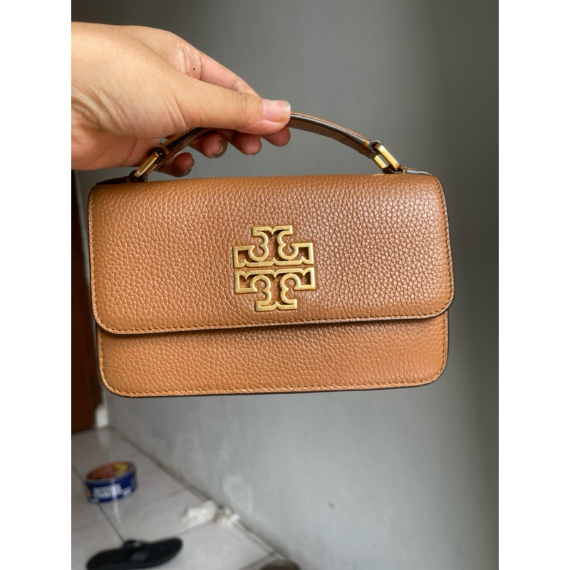 tory burch britten top handle