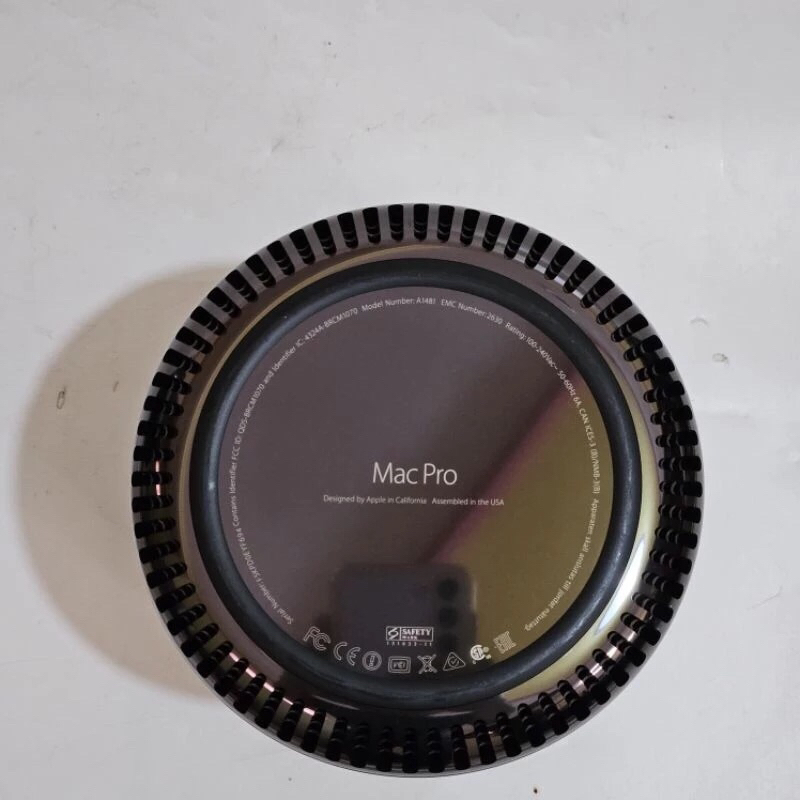 Pc MacPro A1481 - intel Xeon E5 8Core - Ram64gb - Dual Vga Amd FirePro D700 12gb