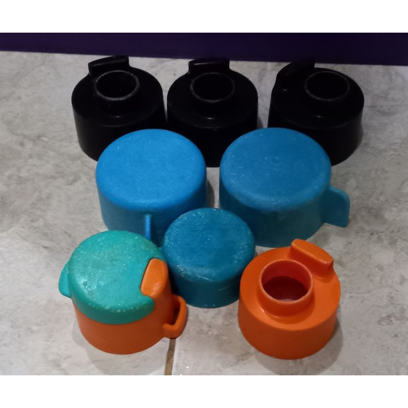 tutup second tupperware minus