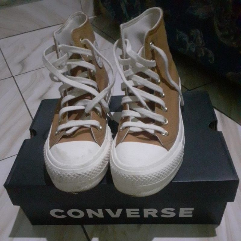 Preloved Sepatu Original Converse Chuck Taylor All Star Lift