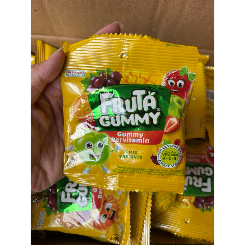 

agen distributor makanan ringan cemilan anak fruta gummy gummy bervitamin 6mix variants kembang gula lunak aneka rasa model yupi murah berkualitas