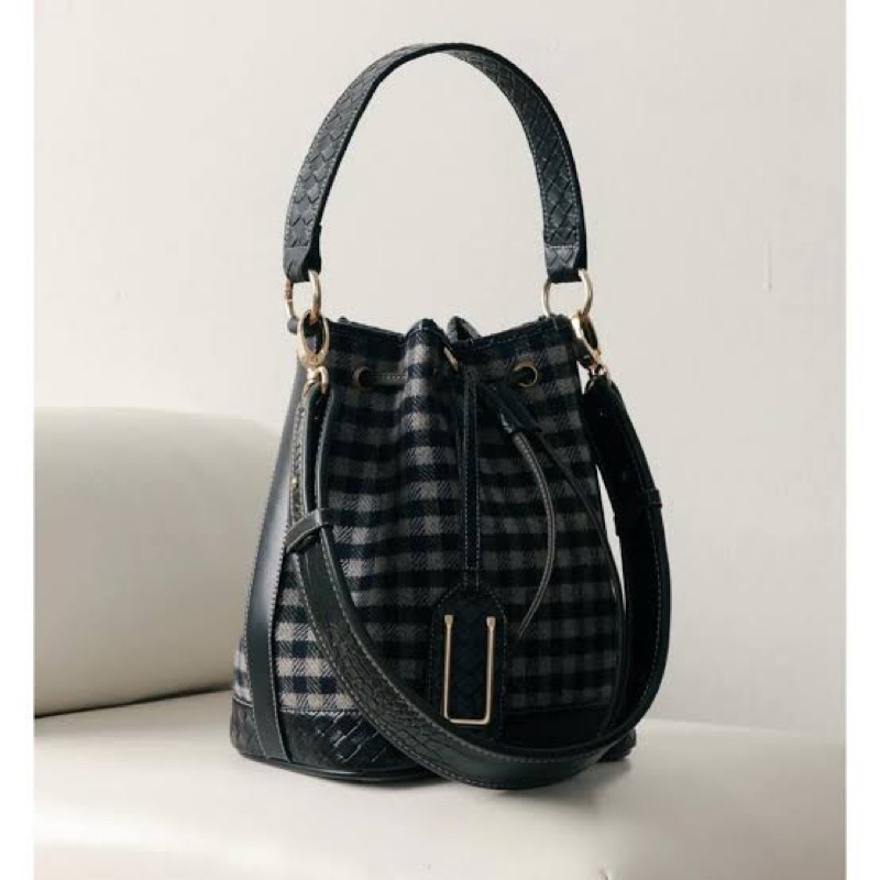 Tas Selempang Josvli Narha Bag