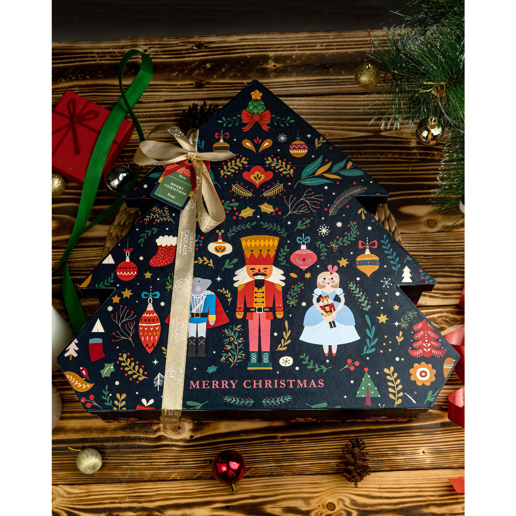

Christmas Elegance Box Hampers BOX ONLY