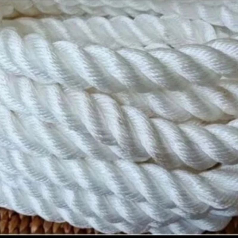 

tali tambang nylon 18 mm per roll -+ 220 meter tali tambang nilon per roll