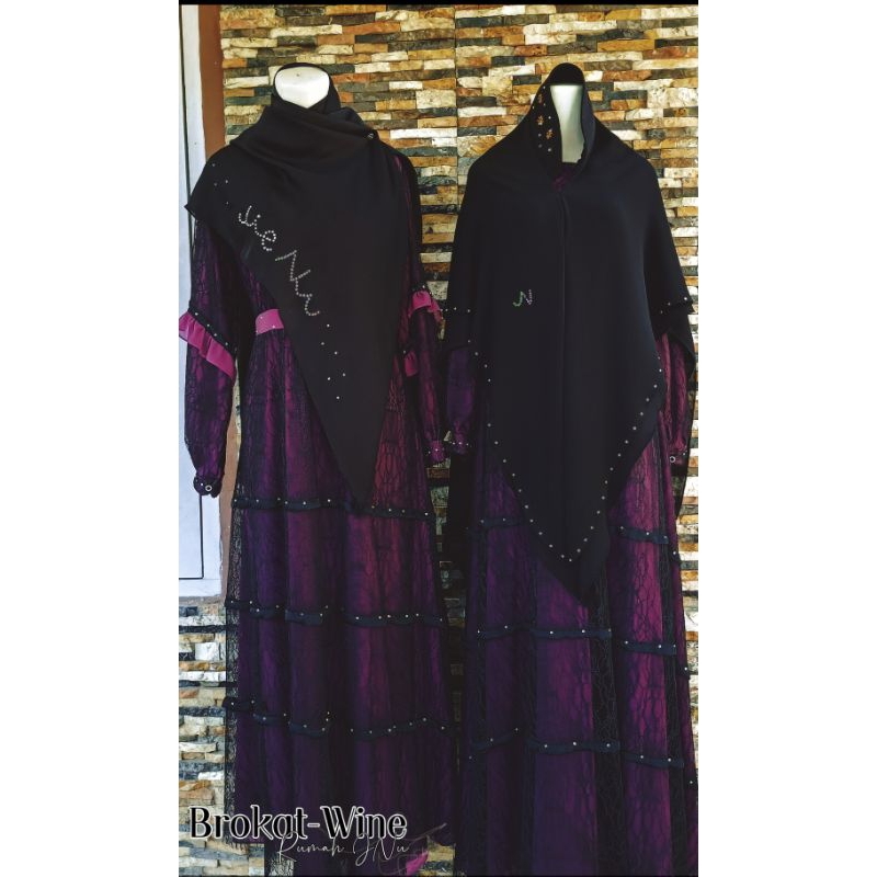Set Gamis Brokat Lace Black-Wine
