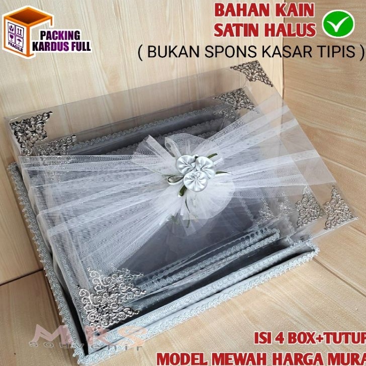 

KI3 Kotak Seserahan Pernikahan Set Lengkap Isi 4 Box Hantaran Parcel Mika Unik Kekan
