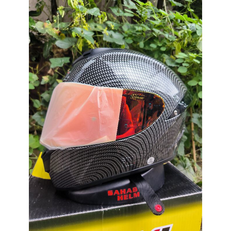 Helm SNAIL FF2  Carbon