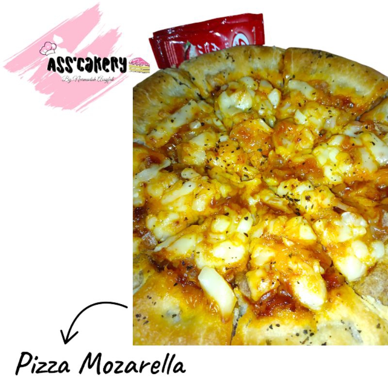 

pizza Mozzarella homemade by asscakery_