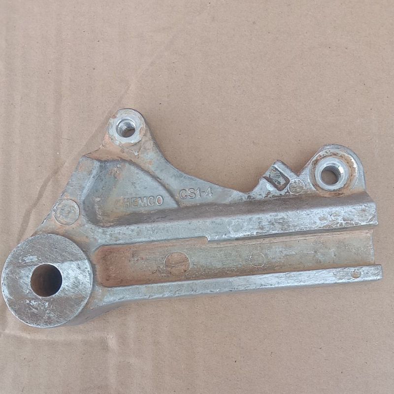 breket dudukan cakram pangkon kaliper belakang Shogun 125 sp rr