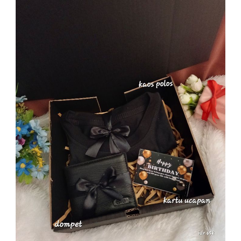 (kadoin aja)hampers cowok isi waistbag dan dompet lengkap/kado ulang tahun cowok