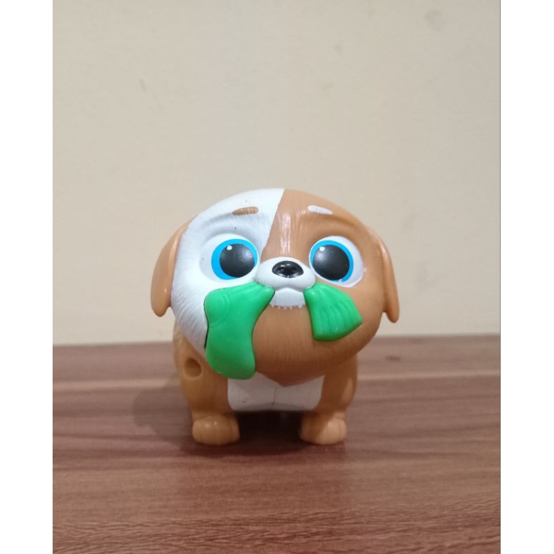 mainan happy meal mcd figure "dogy disney"