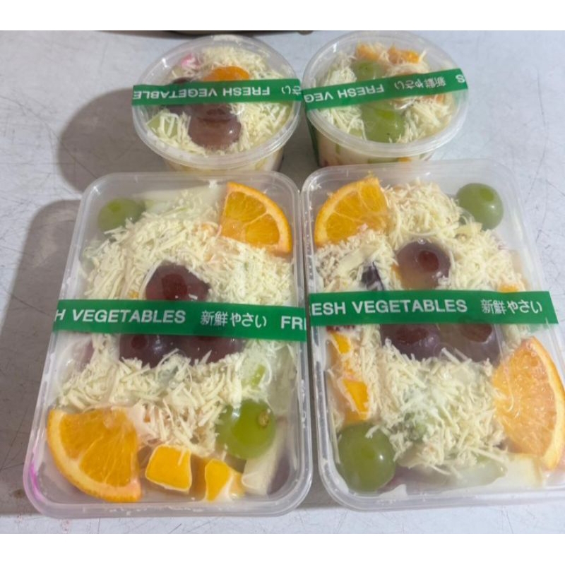

ANEKA SALAD BUAH FULL BUAH NO JELLY DAN BUAH POTONG SEGAR BARU TIAP HARI
