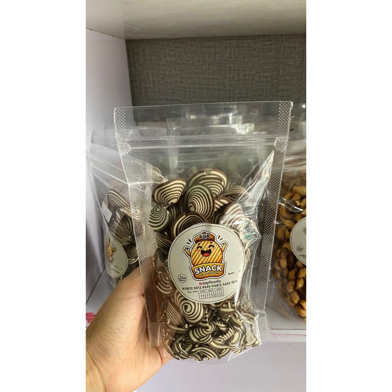 

snack cemilan jadul manis kuping gajah aqrfoody
