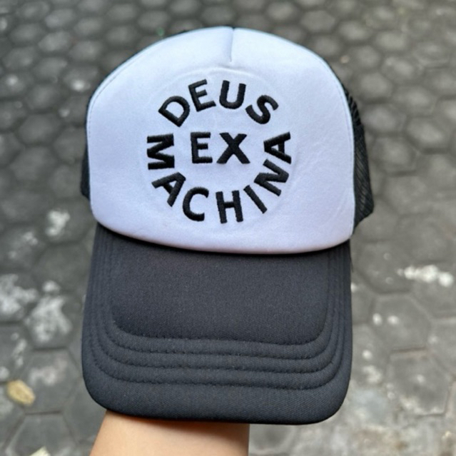 DEUS ex machina topi trucker hitam putih NEW ORIGINAL 100%