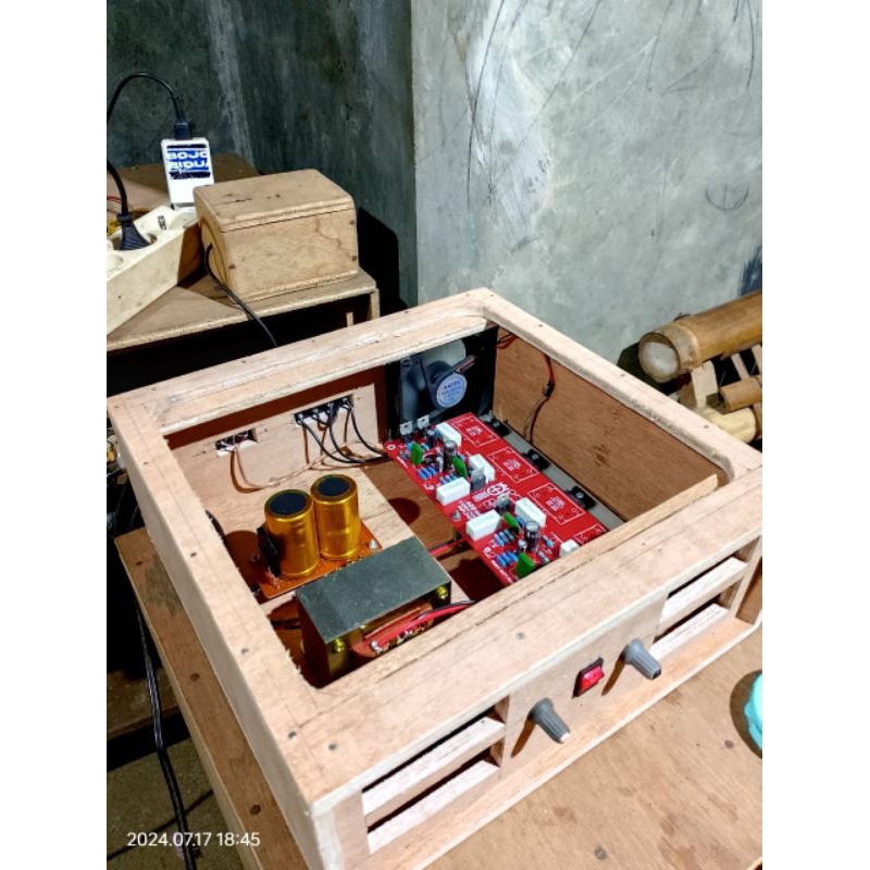 Power Amplifier Rumahan 5 Amper Rakitan