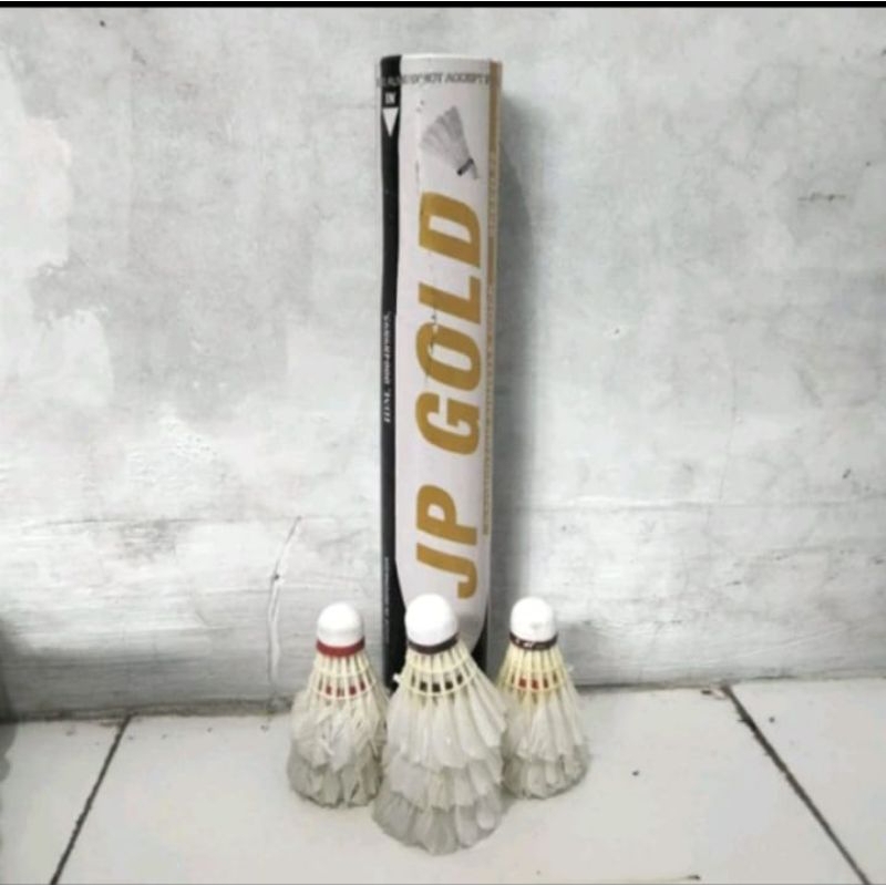 shuttlecock bekas isi 12,/kok bekas murah dan bagus