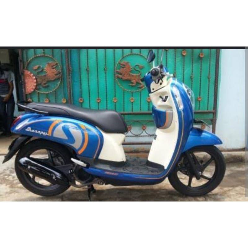 sticker striping lis bodi motor honda scoopy tahun 2013