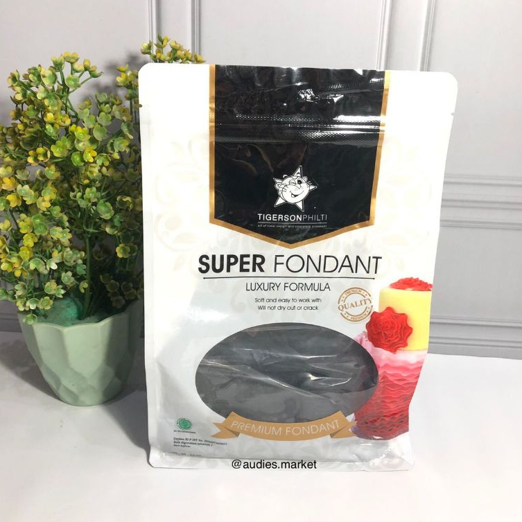 

Super Fondant TIGERSON Hitam Kemasa Asli 1 kg / Super Fondant Kualitas Super