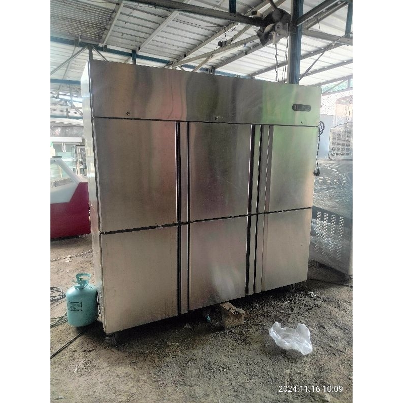 GEA UPRIGHT FREEZER 6D SECOND