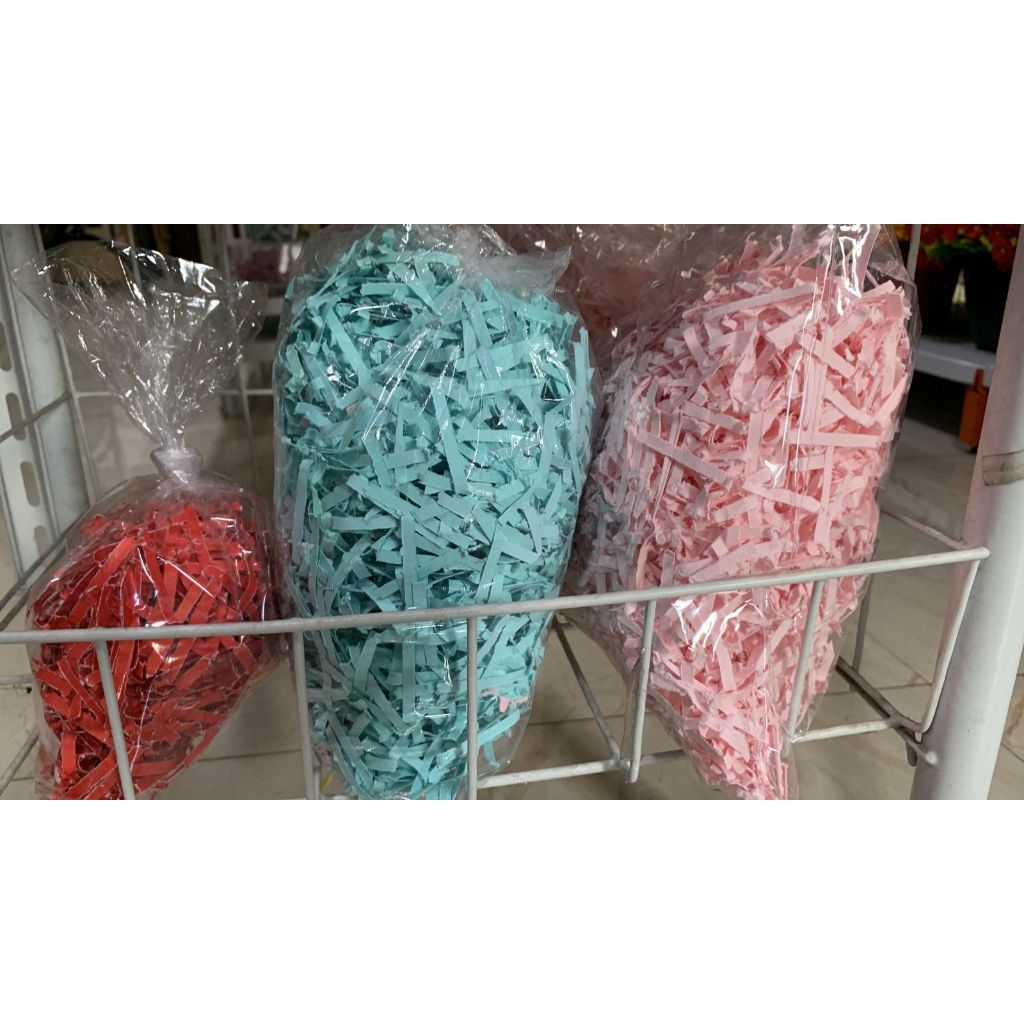 

kertas cacah putih 1 pack 10 gram | kertas potong | kertas untuk box kertas serut kertas untuk isian packing