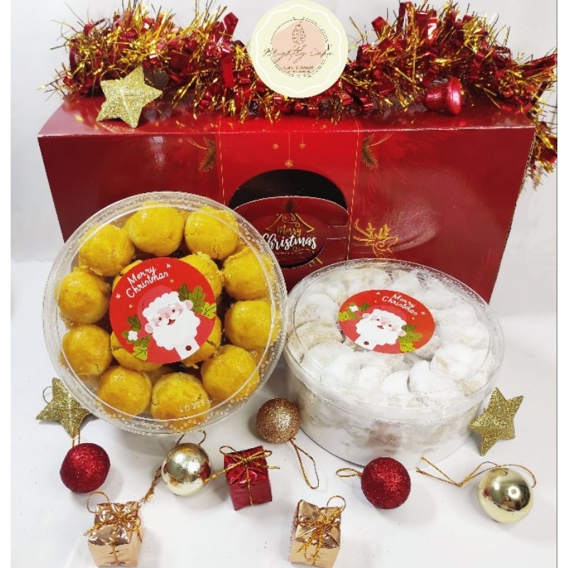 

Hampers Natal & Tahun Baru | Kue Kering Premium Isi 2 Box Toples 500gr