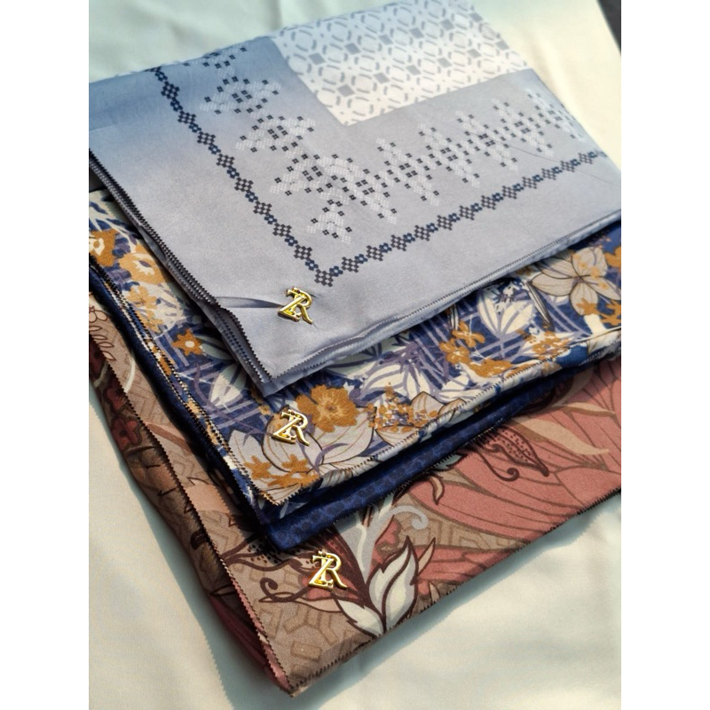 Hijab Segi Empat Motif Jumbo Uk 130 x 150
