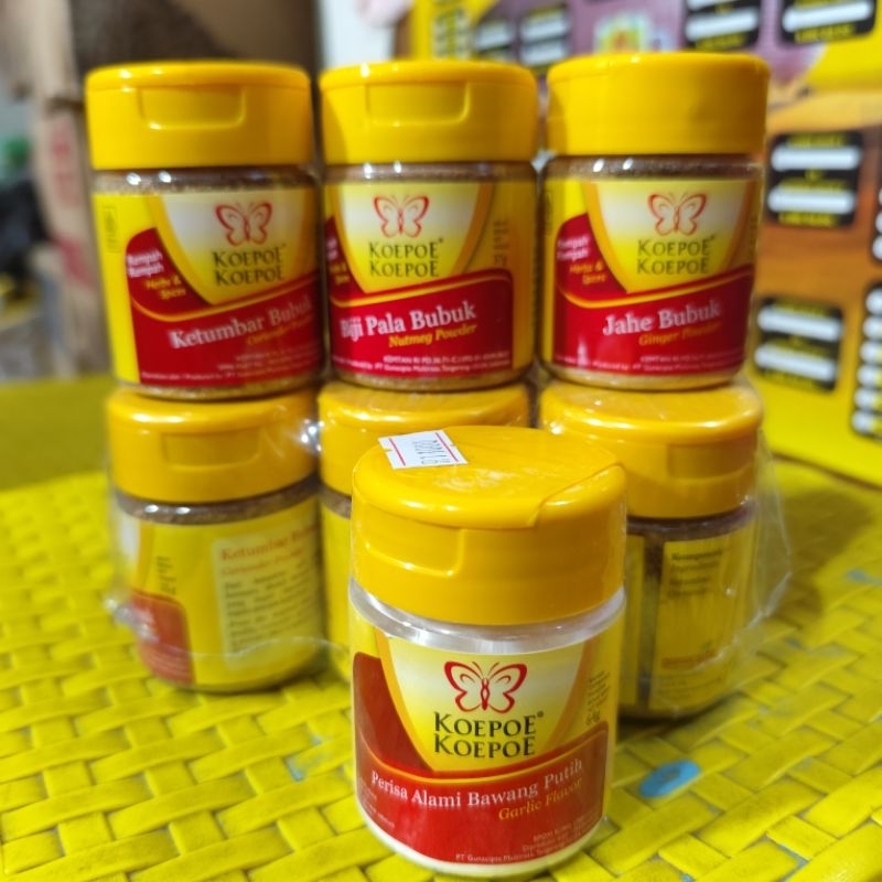 

Jahe , ketumbar, pala& bawang putih bubuk koepoe-koepoe