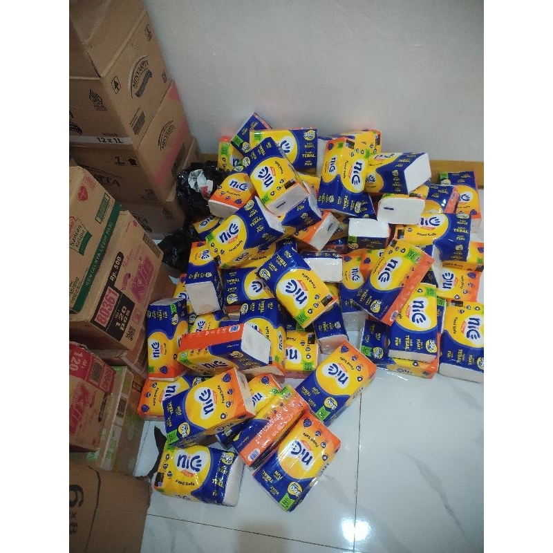 tisu nice isi 180 lembar
