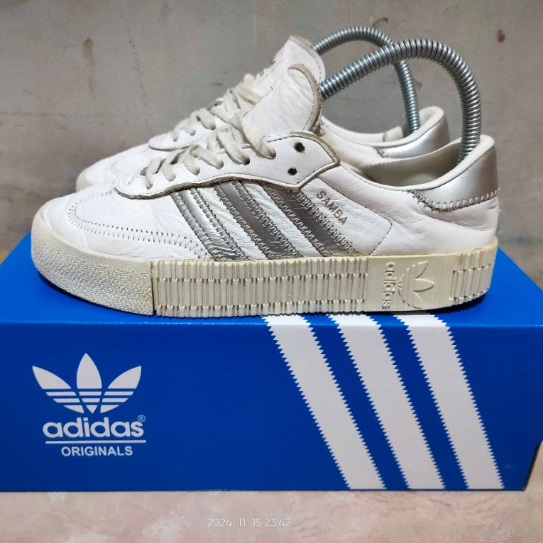 Sepatu ADIDAS SAMBAROSE LIST SILVER EE9017 - Size 37 - Second Original