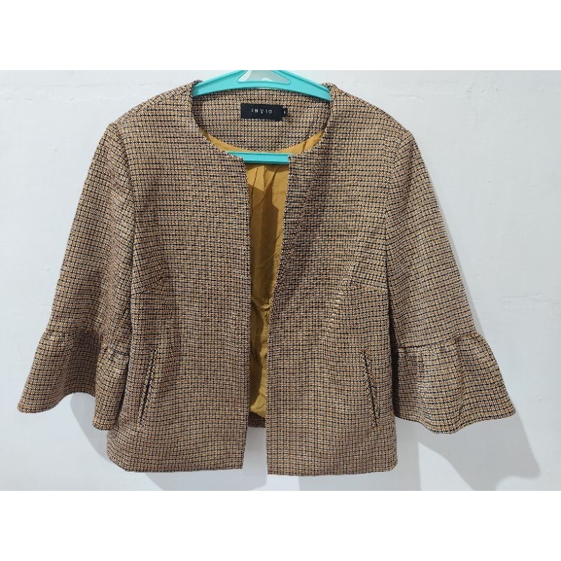 Preloved Blazer Invio